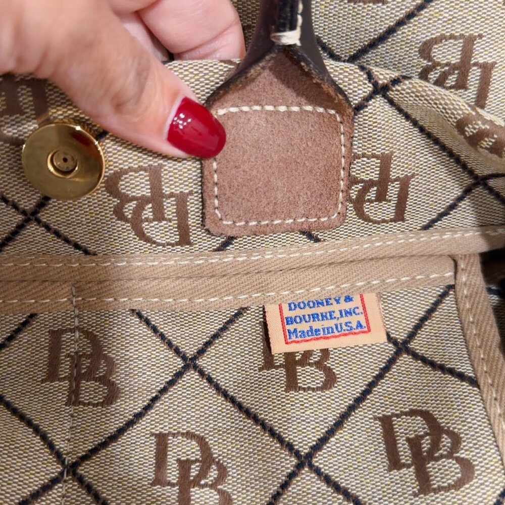 Vintage Dooney & Bourke Brown Logo Print Canvas Tassel Tote Satchel Bag - Picture 9 of 13